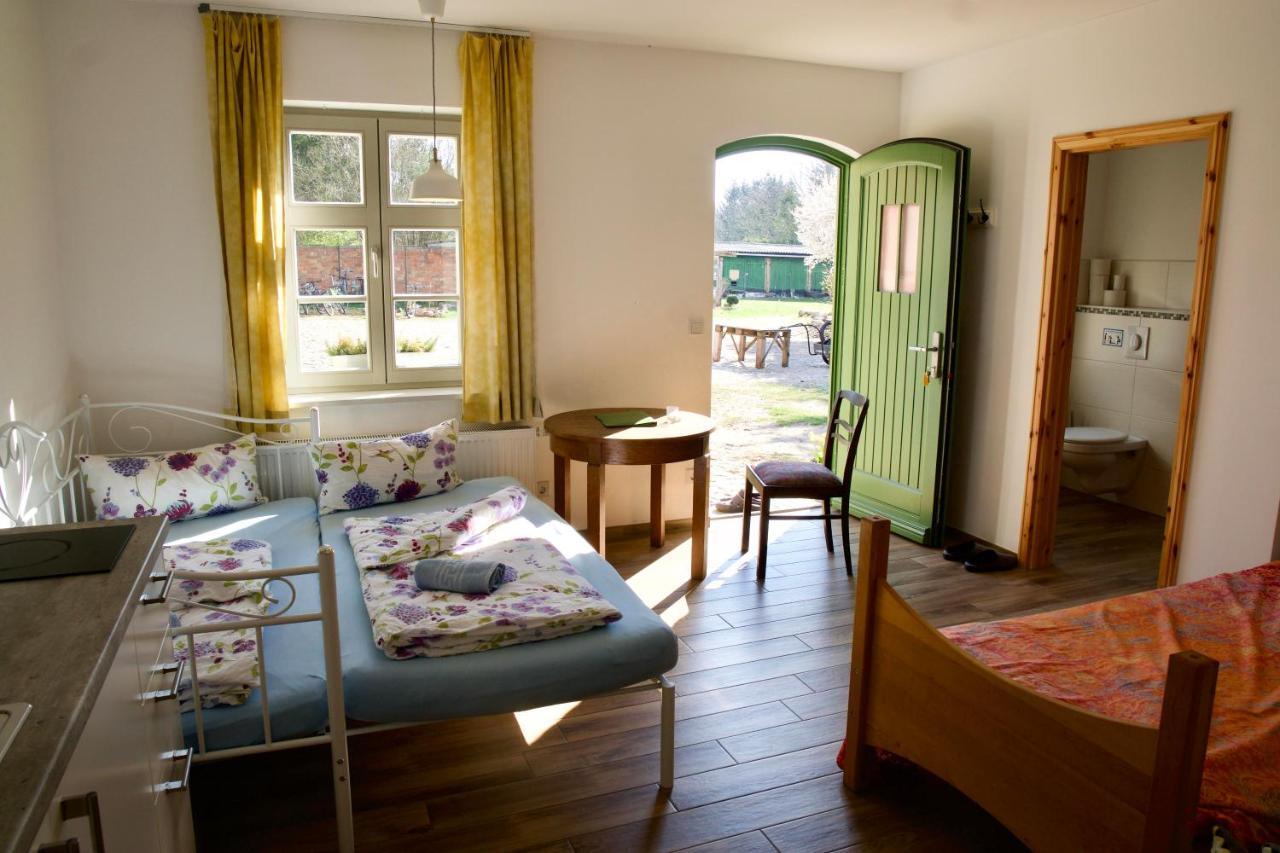 Ferienwohnung Mirabellenhof- Remise Biesenthal Exterior foto